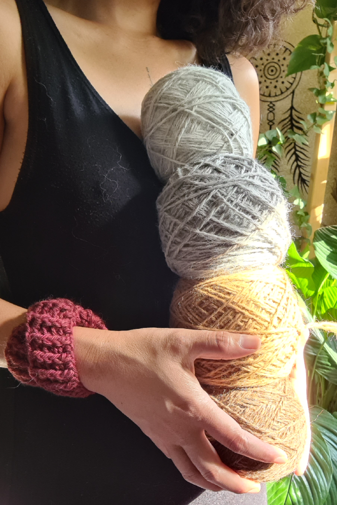 What to Expect When Knitting Alpaca Yarn